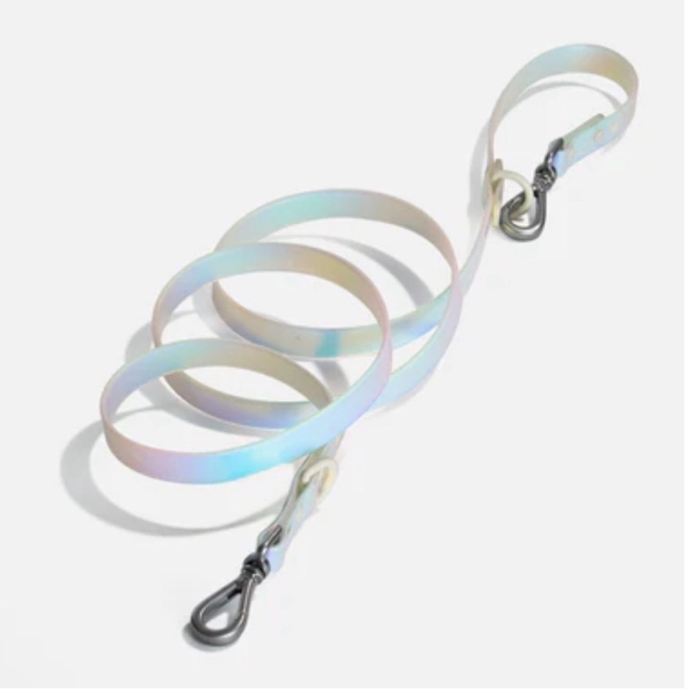 NWT Wild One Dog Leash - Small - *BENEFITS ANIMAL WELFARE*